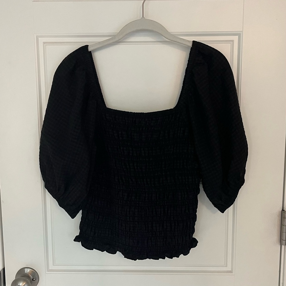 SALE Old Navy Black Top | S